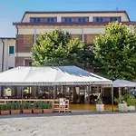Piccolo Hotel