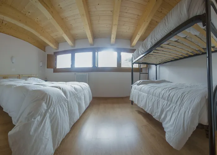 Piccolo فندق ليتسانو في بلفيردي